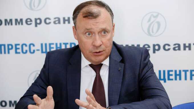 Бывший мэр Екатеринбурга Орлов заподозрен в махинациях с городской спецавтобазой