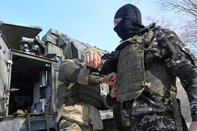 Следствие связывает Криворучко с хищениями при закупке бронежилетов