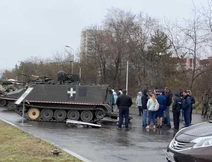 На выставке трофейной техники в Комсомольске-на-Амуре погиб ребёнок
