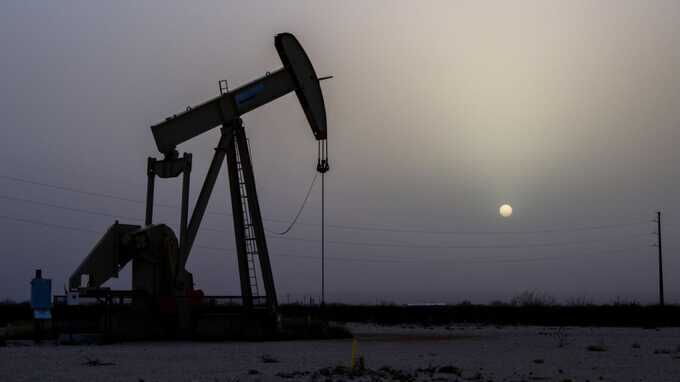Саудовская Аравия готова принять более низкие цены на нефть и увеличить добычу