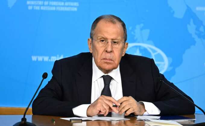 Лавров обвинил Запад в нежелании мира на Украине