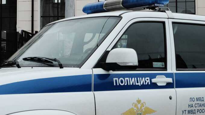 Мигранты спрятались от полиции на крыше стройки в Петербурге