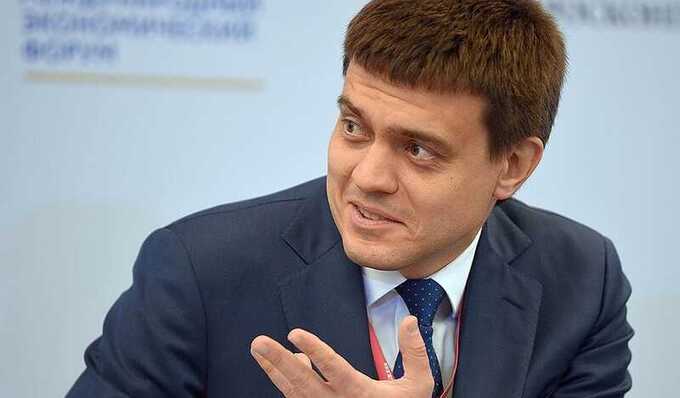 Губернатор Красноярского края молчит после задержания мэра Владислава Логинова