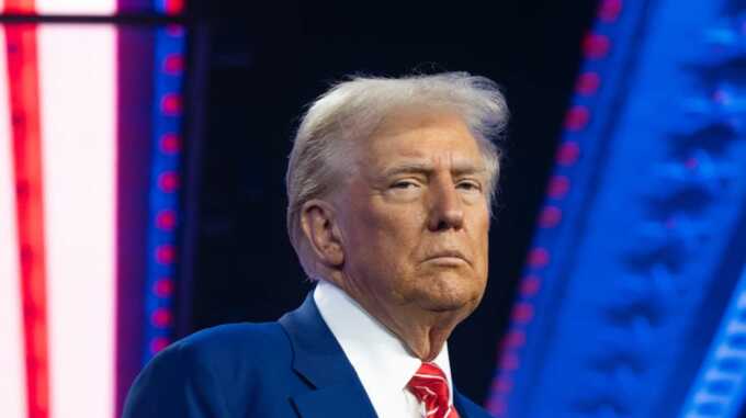 Администрация Трампа планирует отправить 9 000 нелегальных мигрантов на базу Гуантанамо